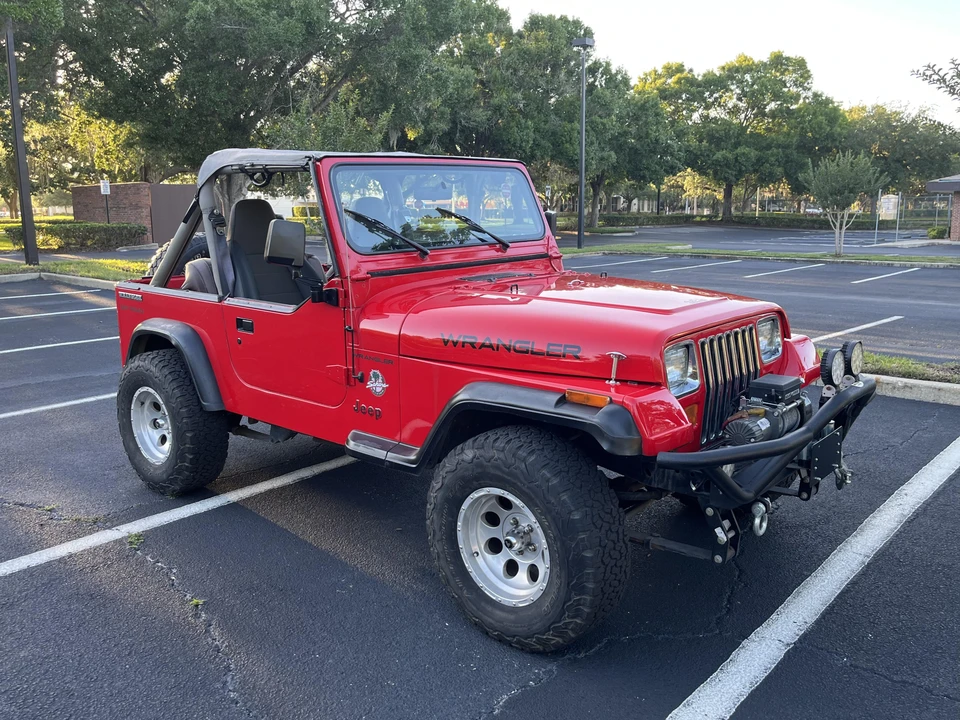 1990 Jeep YJ Wrangler - Image 23 of 31