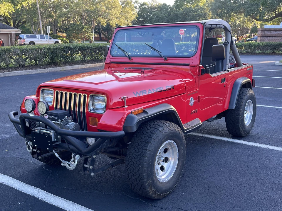 1990 Jeep YJ Wrangler - Image 10 of 31