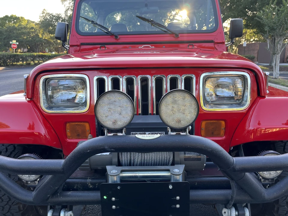 1990 Jeep YJ Wrangler - Image 28 of 31