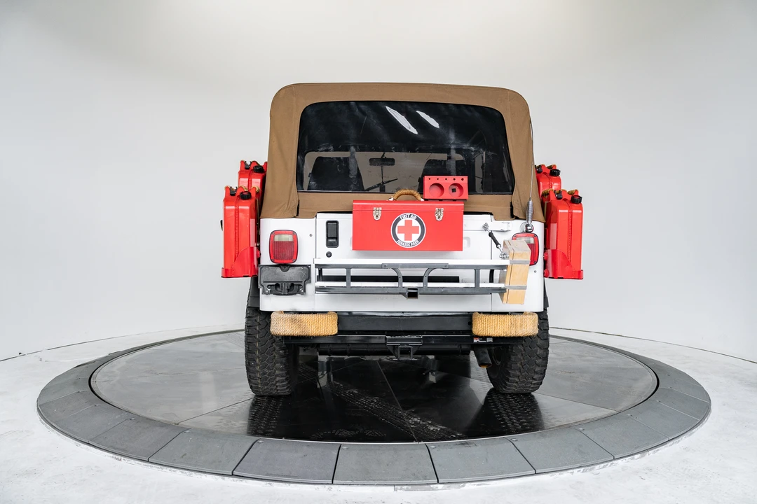 1990 Jeep YJ Wrangler - Image 5 of 31