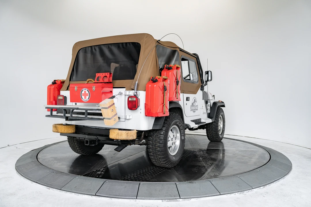 1990 Jeep YJ Wrangler - Image 4 of 31