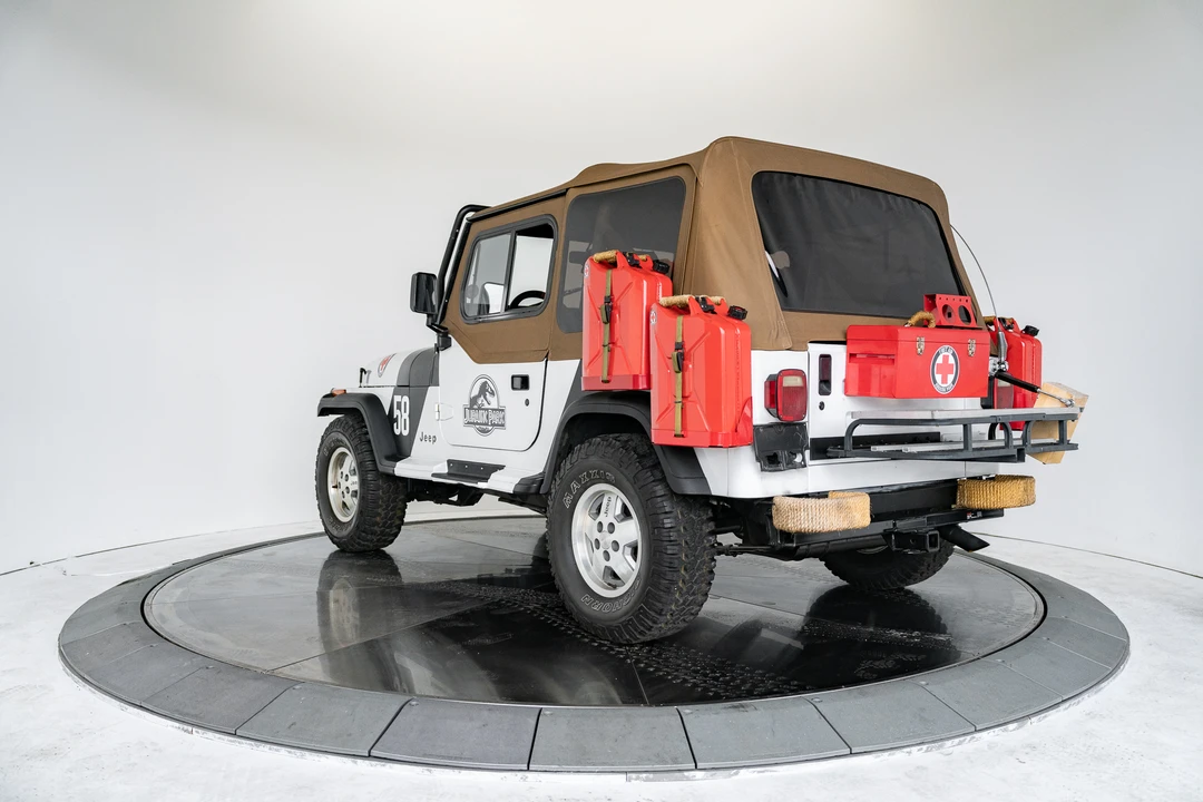 1990 Jeep YJ Wrangler - Image 7 of 31