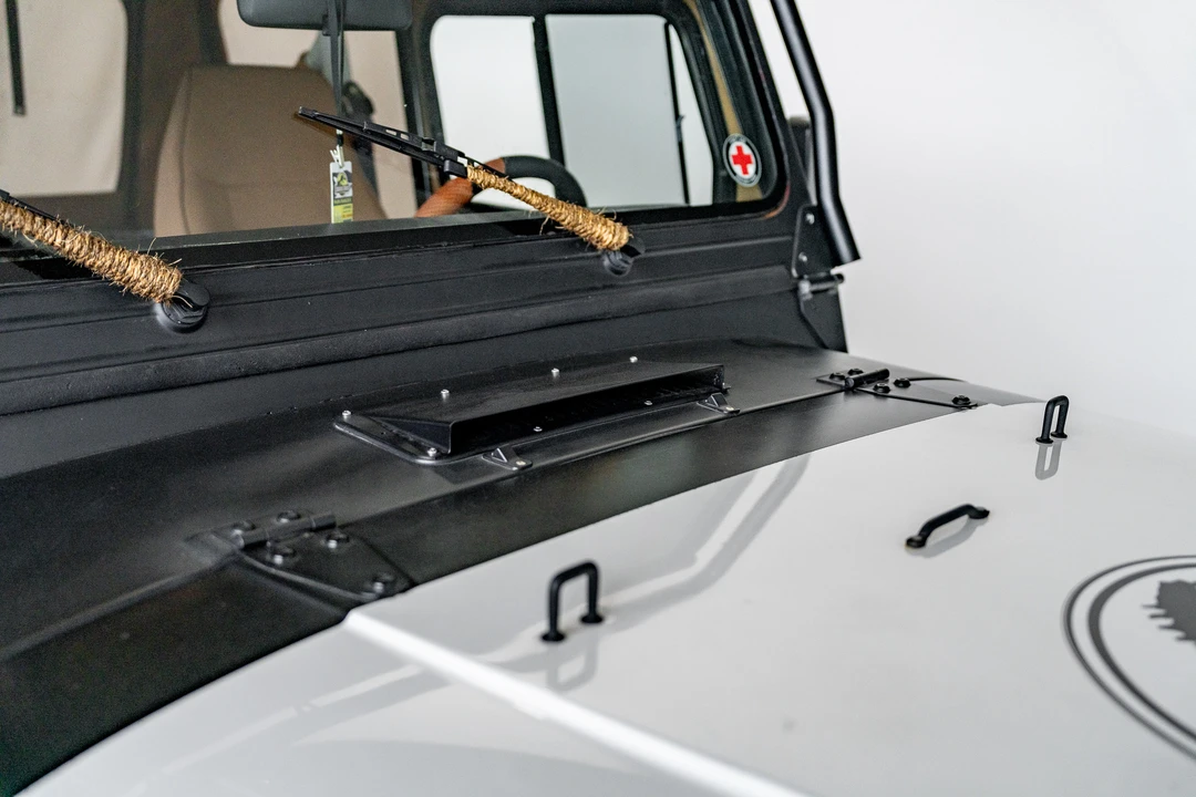 1990 Jeep YJ Wrangler - Image 12 of 31