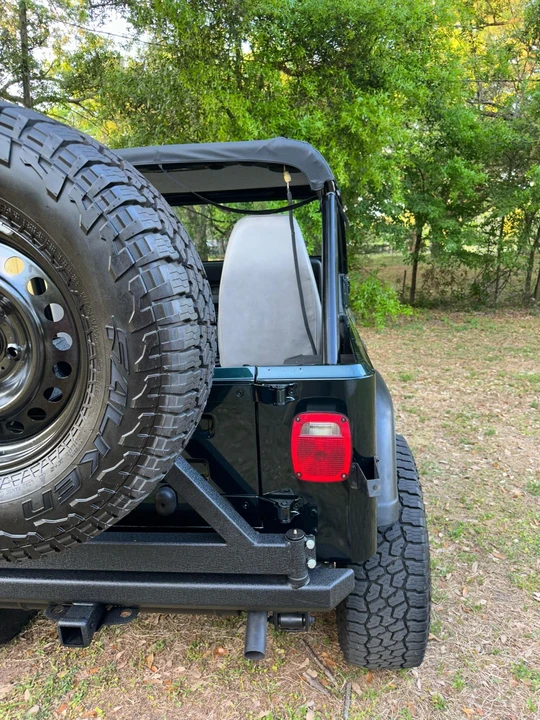 1990 Jeep YJ Wrangler - Image 27 of 31