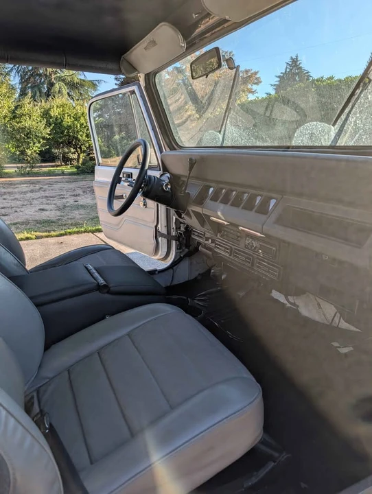 1990 Jeep YJ Wrangler - Image 6 of 9