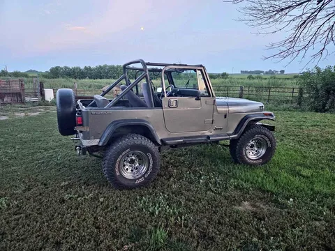 1990 Jeep Wrangler S Sport Utility
