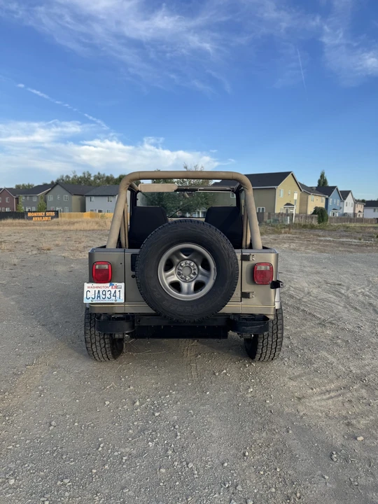1990 Jeep YJ Wrangler - Image 7 of 31