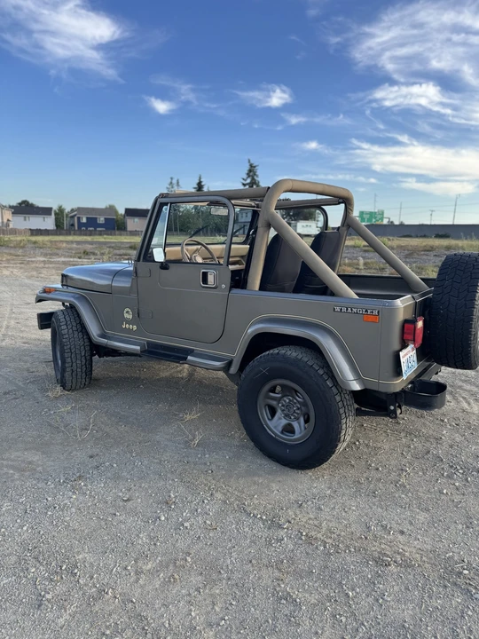 1990 Jeep YJ Wrangler - Image 4 of 31