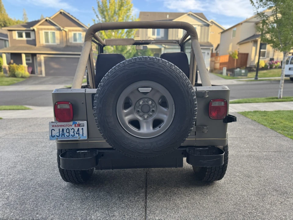 1990 Jeep YJ Wrangler - Image 8 of 31