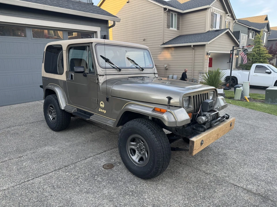 1990 Jeep YJ Wrangler - Image 19 of 31