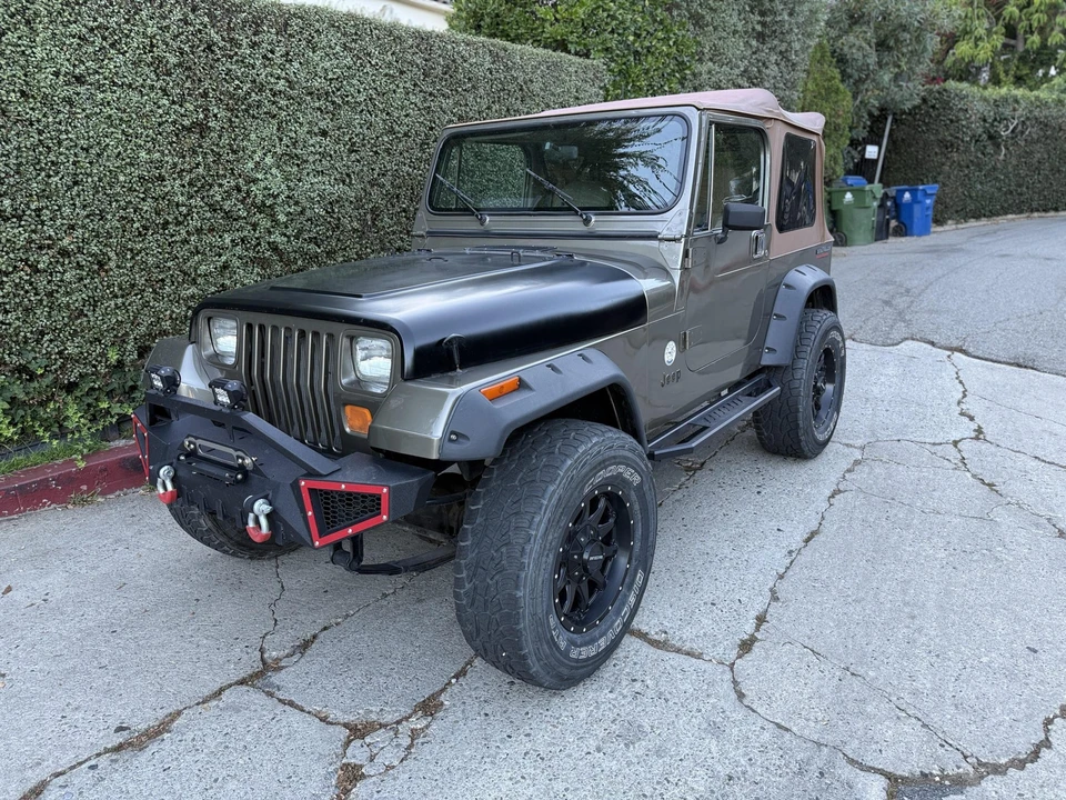 1990 Jeep YJ Wrangler - Image 3 of 31