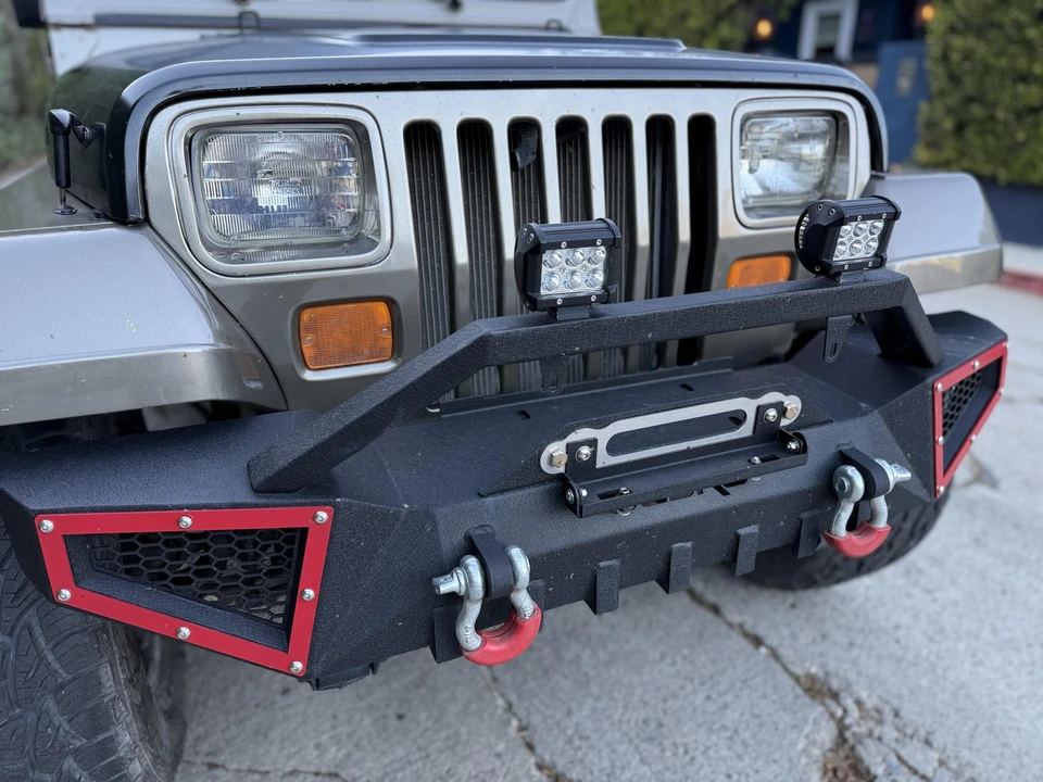 1990 Jeep YJ Wrangler - Image 26 of 31