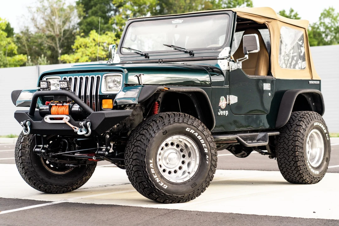 1990 Jeep YJ Wrangler - Image 4 of 31