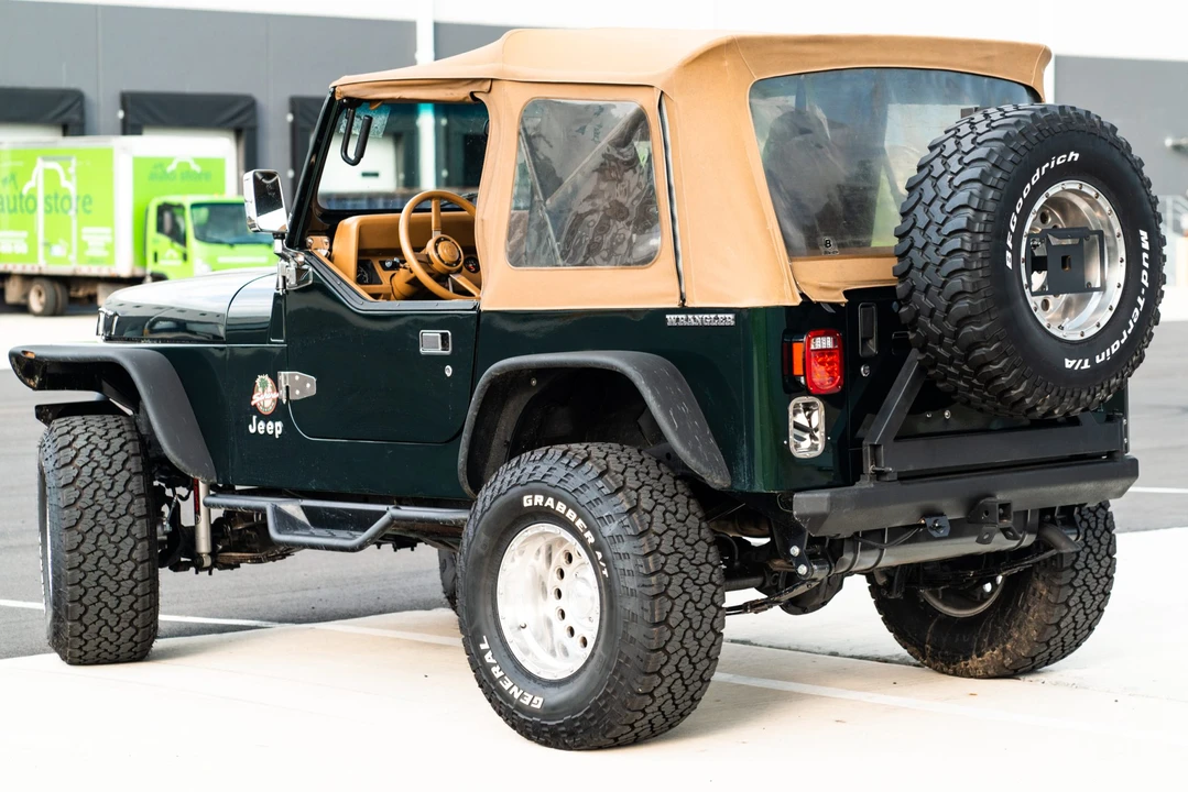 1990 Jeep YJ Wrangler - Image 29 of 31