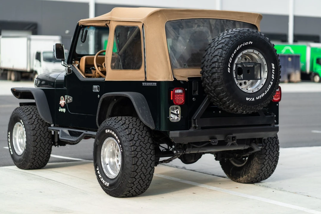 1990 Jeep YJ Wrangler - Image 30 of 31