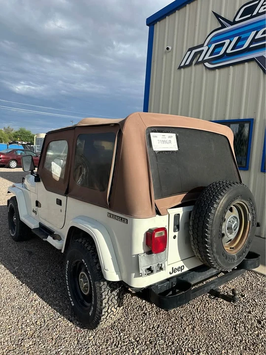 1990 Jeep YJ Wrangler - Image 4 of 6