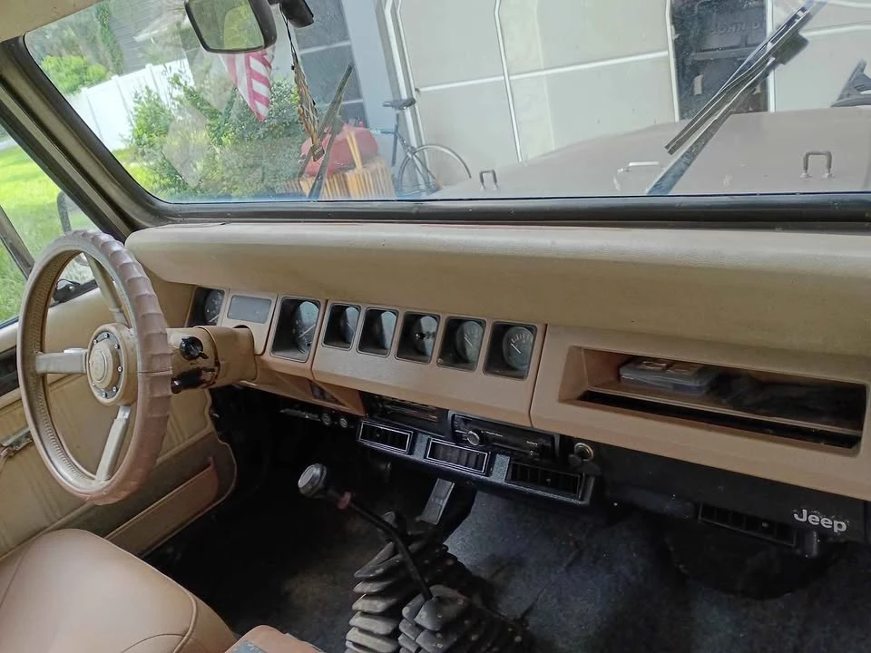 1990 Jeep YJ Wrangler - Image 9 of 15