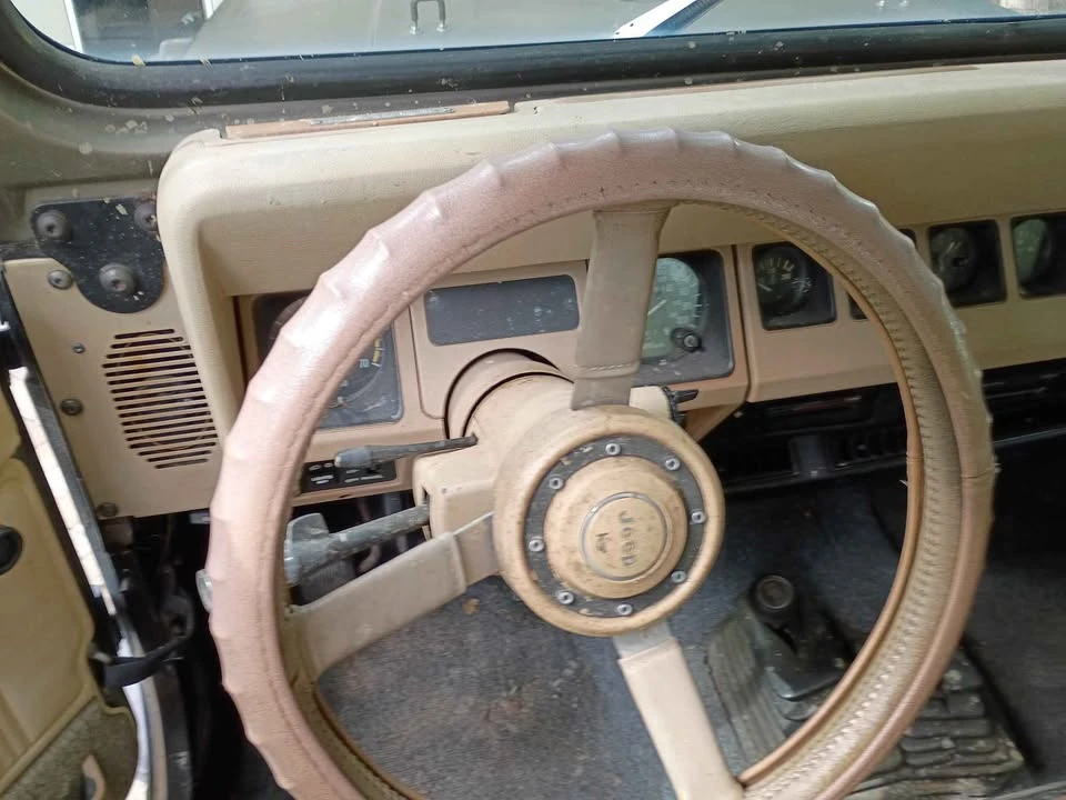1990 Jeep YJ Wrangler - Image 12 of 15