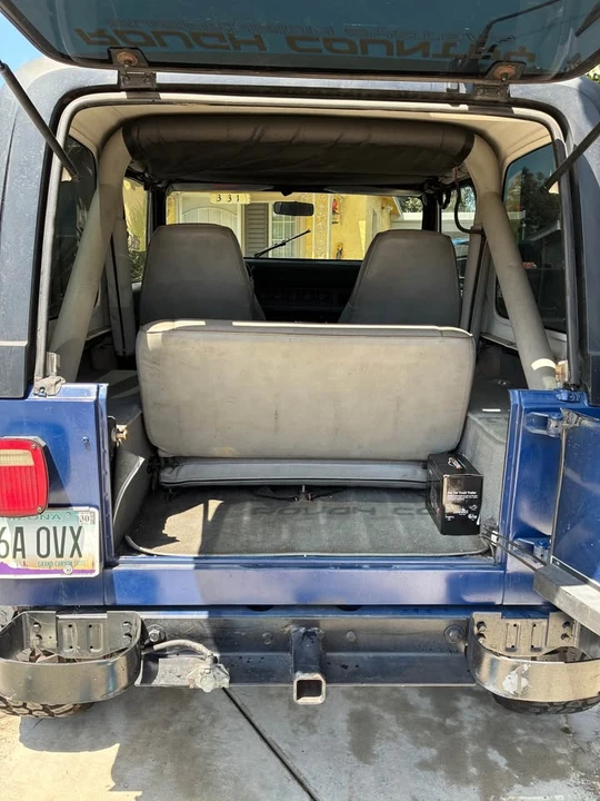 1990 Jeep YJ Wrangler - Image 8 of 13