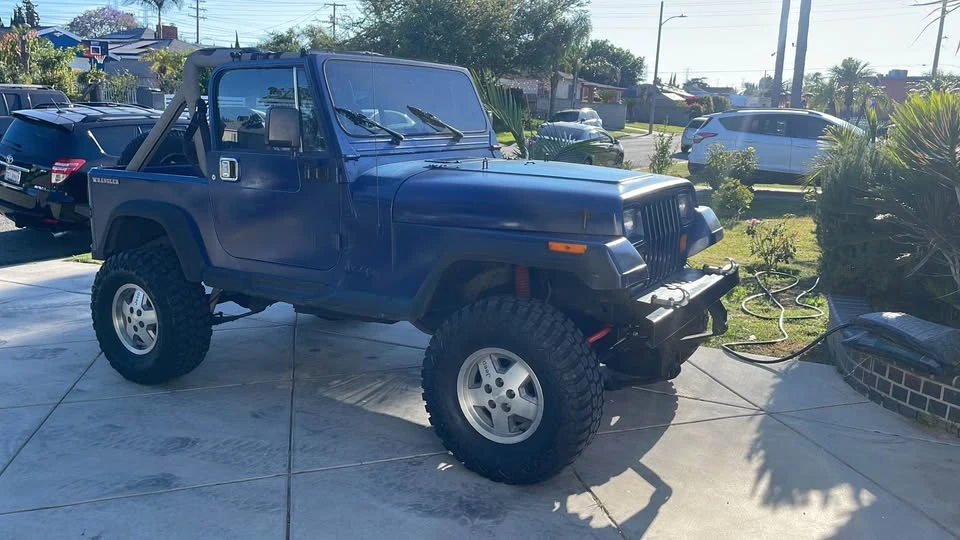 1990 Jeep YJ Wrangler - Image 2 of 2