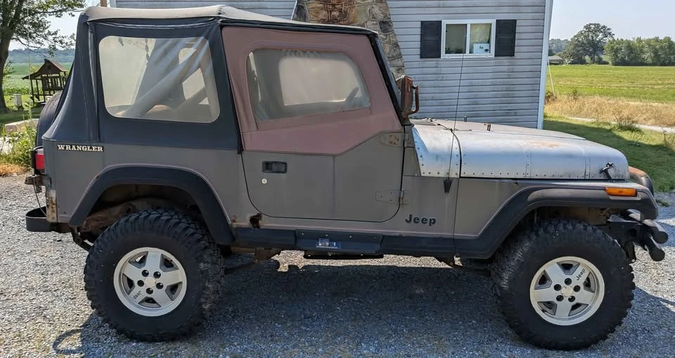 1990 Jeep YJ Wrangler - Image 2 of 20