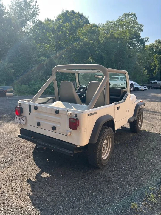 1990 Jeep YJ Wrangler - Image 5 of 14