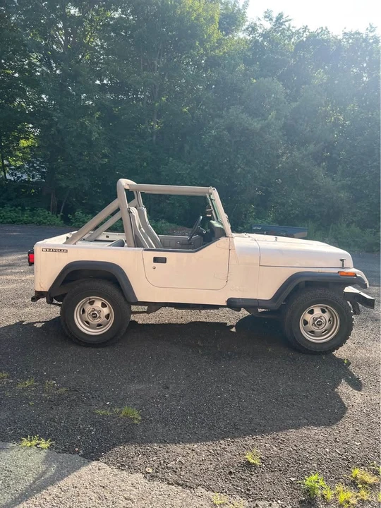 1990 Jeep YJ Wrangler - Image 6 of 14