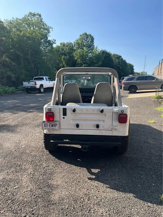 1990 Jeep YJ Wrangler - Image 4 of 14