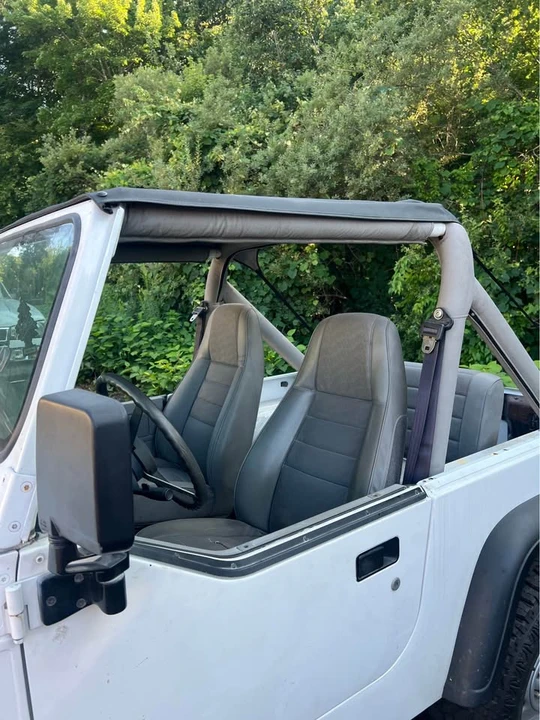 1990 Jeep YJ Wrangler - Image 14 of 14