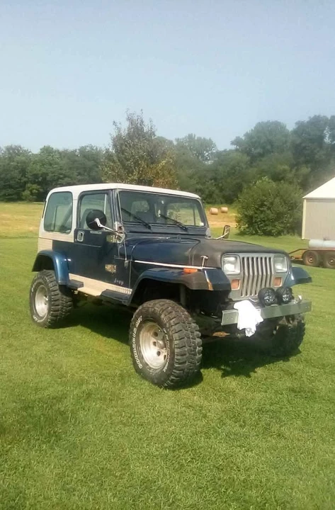 1990 Jeep YJ Wrangler - Image 7 of 12
