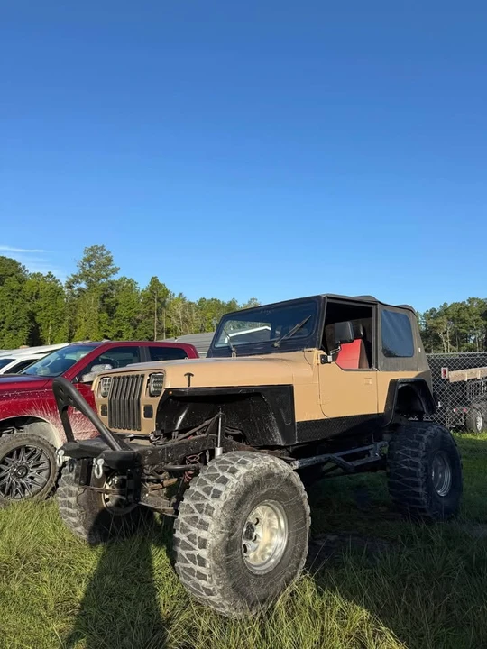 1990 Jeep YJ Wrangler - Image 4 of 4