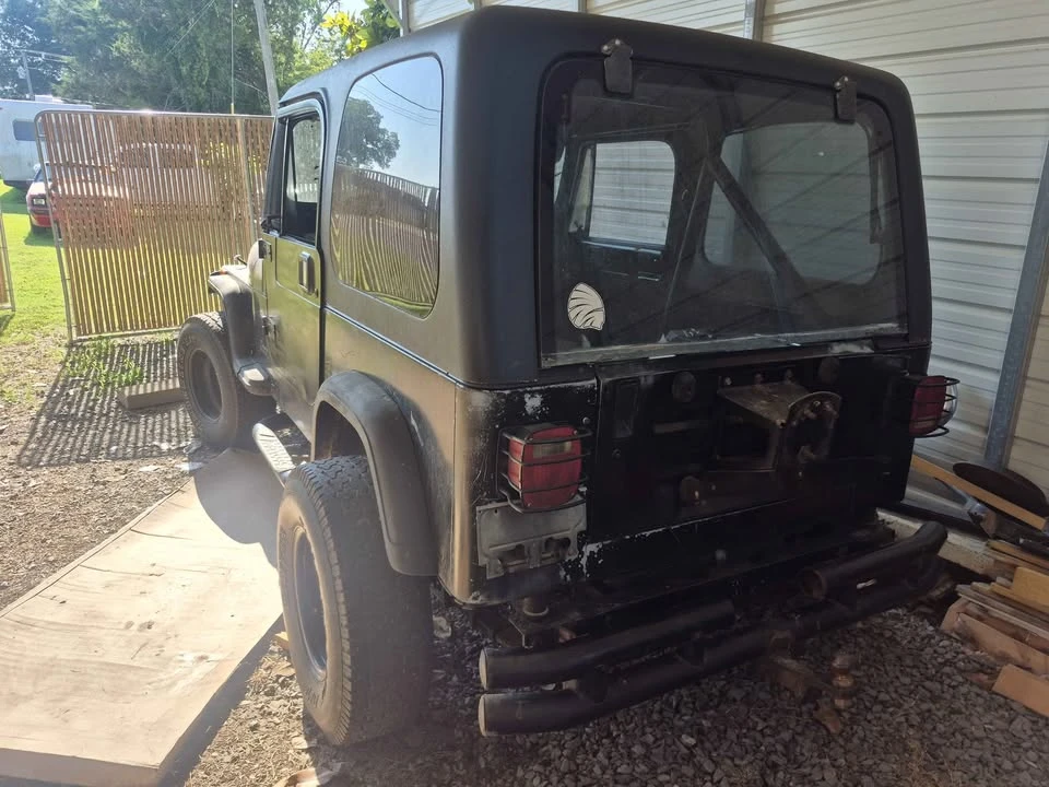 1990 Jeep YJ Wrangler - Image 4 of 10