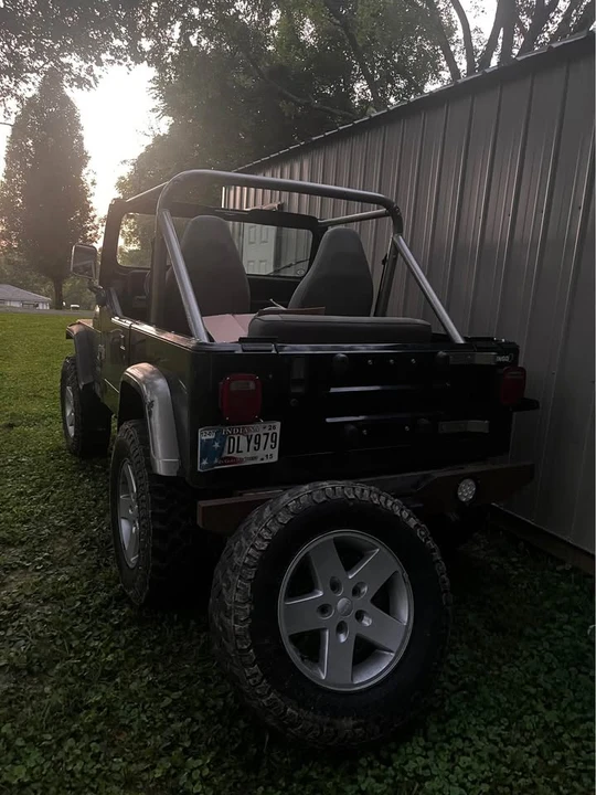 1990 Jeep YJ Wrangler - Image 4 of 10