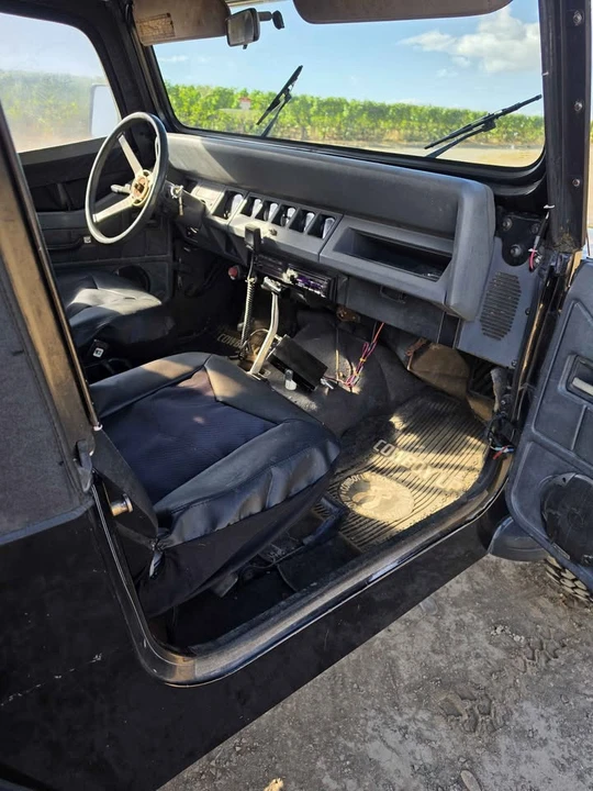 1990 Jeep YJ Wrangler - Image 12 of 20