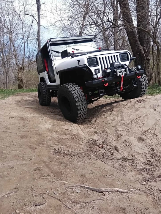 1990 Jeep YJ Wrangler - Image 4 of 10