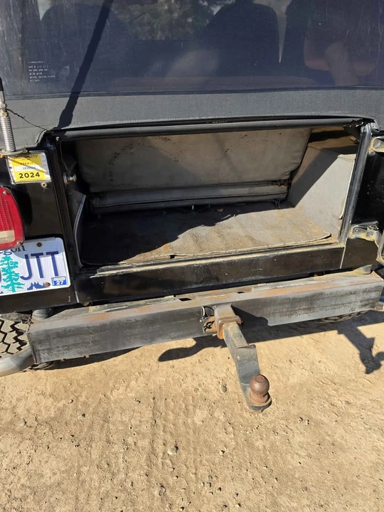 1990 Jeep YJ Wrangler - Image 11 of 20