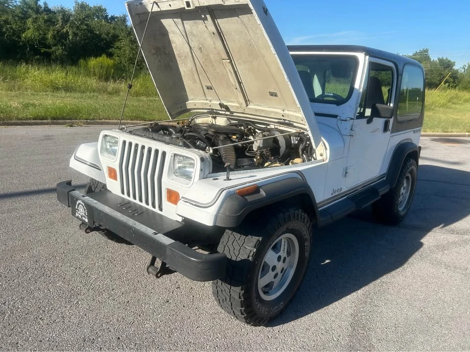 1990 Jeep YJ Wrangler - Image 14 of 16