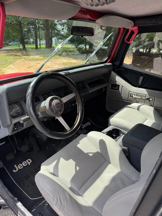 1990 Jeep YJ Wrangler - Image 6 of 13