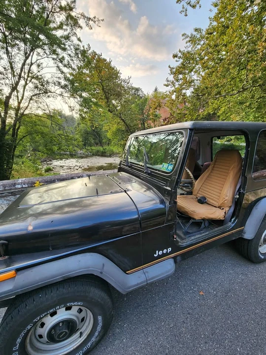 1990 Jeep YJ Wrangler - Image 8 of 8