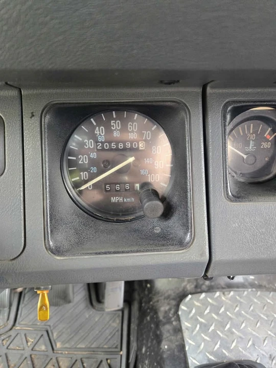 1990 Jeep YJ Wrangler - Image 6 of 7