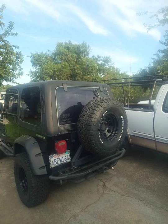1990 Jeep YJ Wrangler - Image 3 of 3