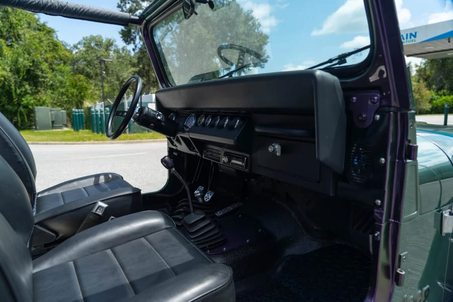1990 Jeep YJ Wrangler - Image 13 of 19
