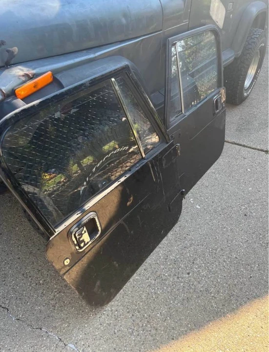 1990 Jeep YJ Wrangler - Image 16 of 20