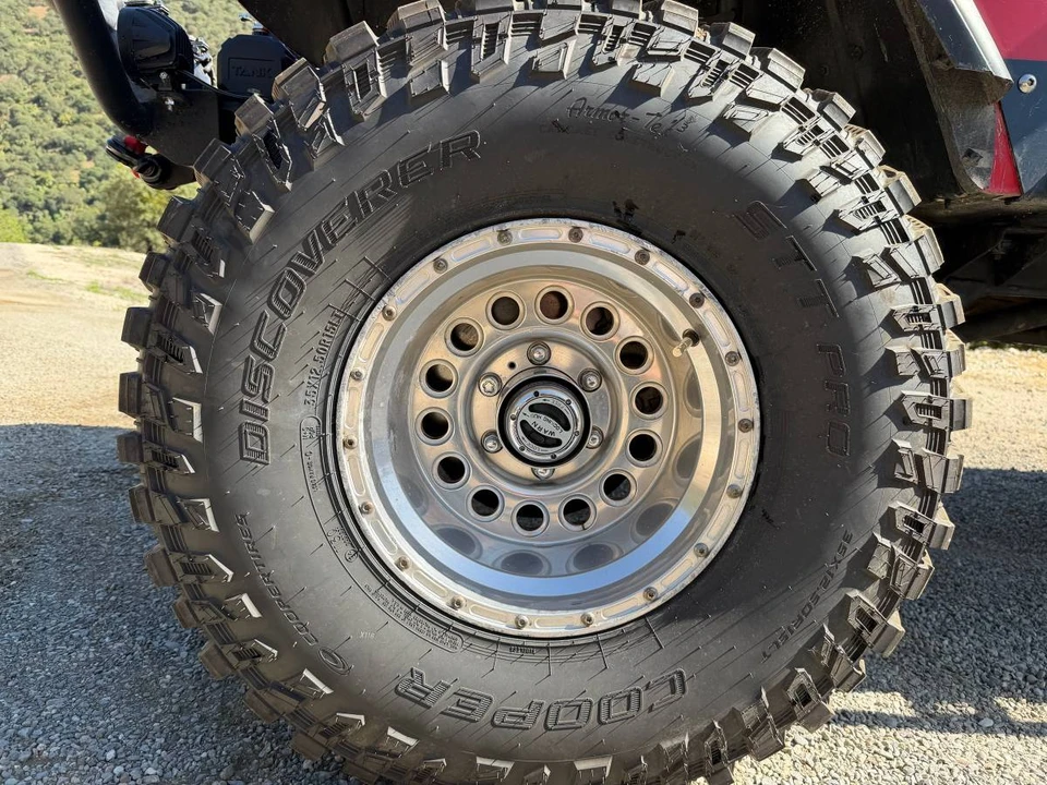 1990 Jeep YJ Wrangler - Image 9 of 24