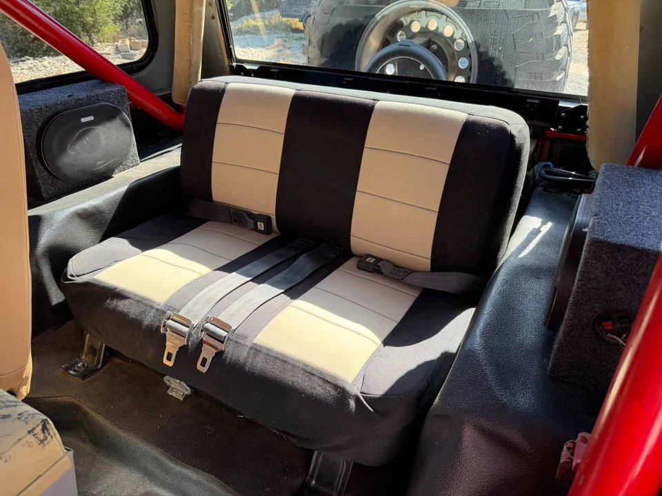 1990 Jeep YJ Wrangler - Image 13 of 24