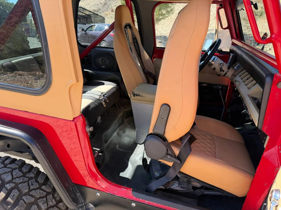 1990 Jeep YJ Wrangler - Image 15 of 24