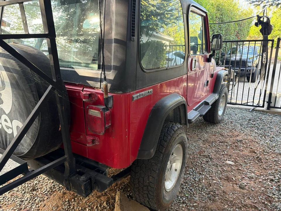 1990 Jeep YJ Wrangler - Image 3 of 5