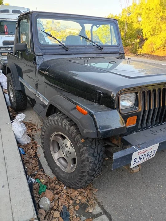 1990 Jeep YJ Wrangler - Image 6 of 6