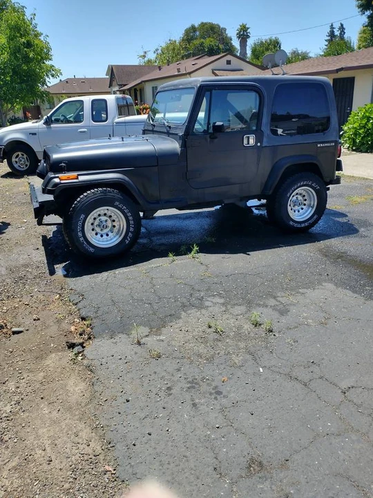 1990 Jeep YJ Wrangler - Image 2 of 11