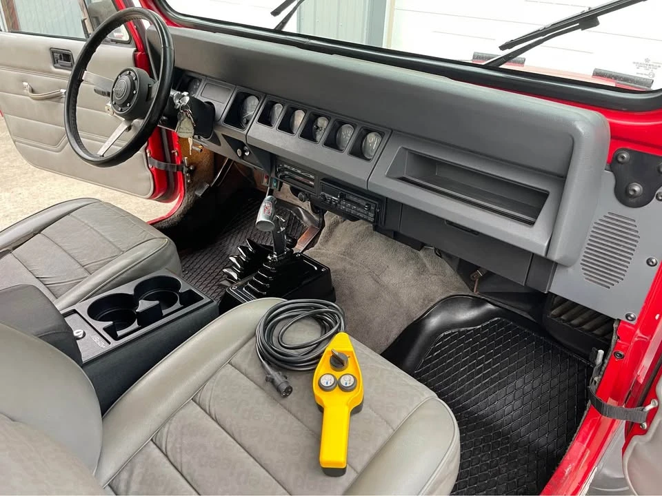 1990 Jeep YJ Wrangler - Image 6 of 10